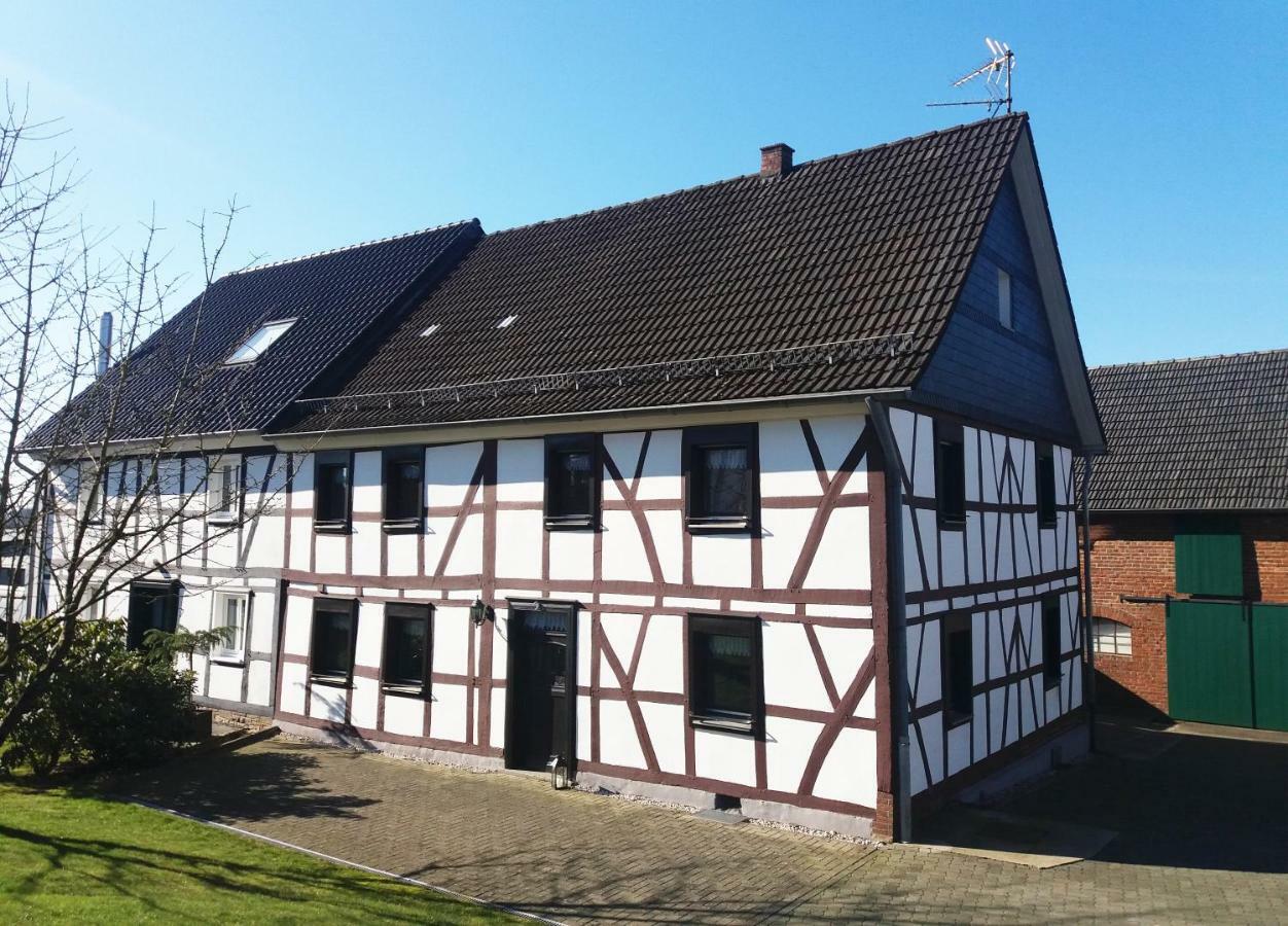Graefrath Gaestehaus Neunkirchen-Seelscheid Neunkirchen  Εξωτερικό φωτογραφία